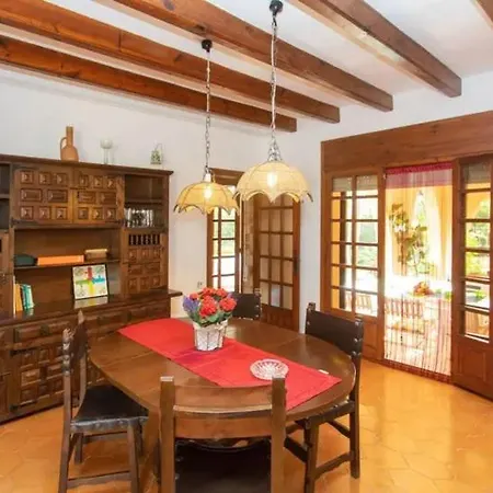 Magnifica Con Piscina En Zona Bosque Sant Jordi De Alfama Villa *