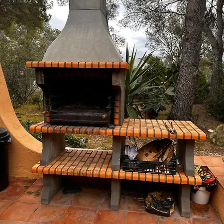 Magnifica Con Piscina En Zona Bosque Sant Jordi De Alfama